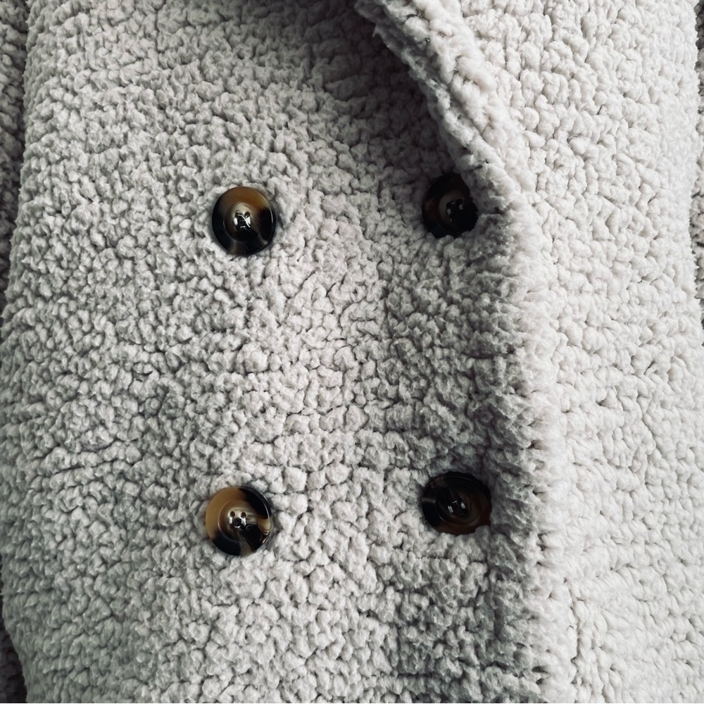 Zeagoo Beige/Cream Double-Breasted Faux Fur Teddy Coat - Picture 4 of 12